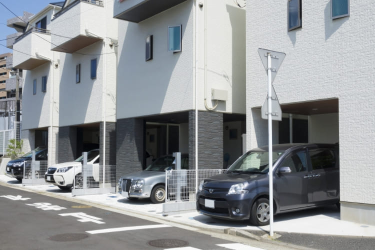 1階部分を駐車場とする設計の利点