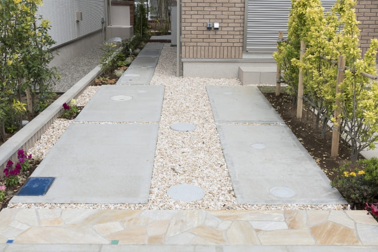 都市部で狭小住宅を検討する際の駐車場の重要性