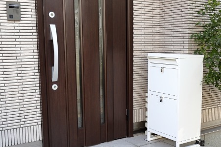 注文住宅に宅配ボックスは必要？設置するメリットとデメリットを徹底解説の画像