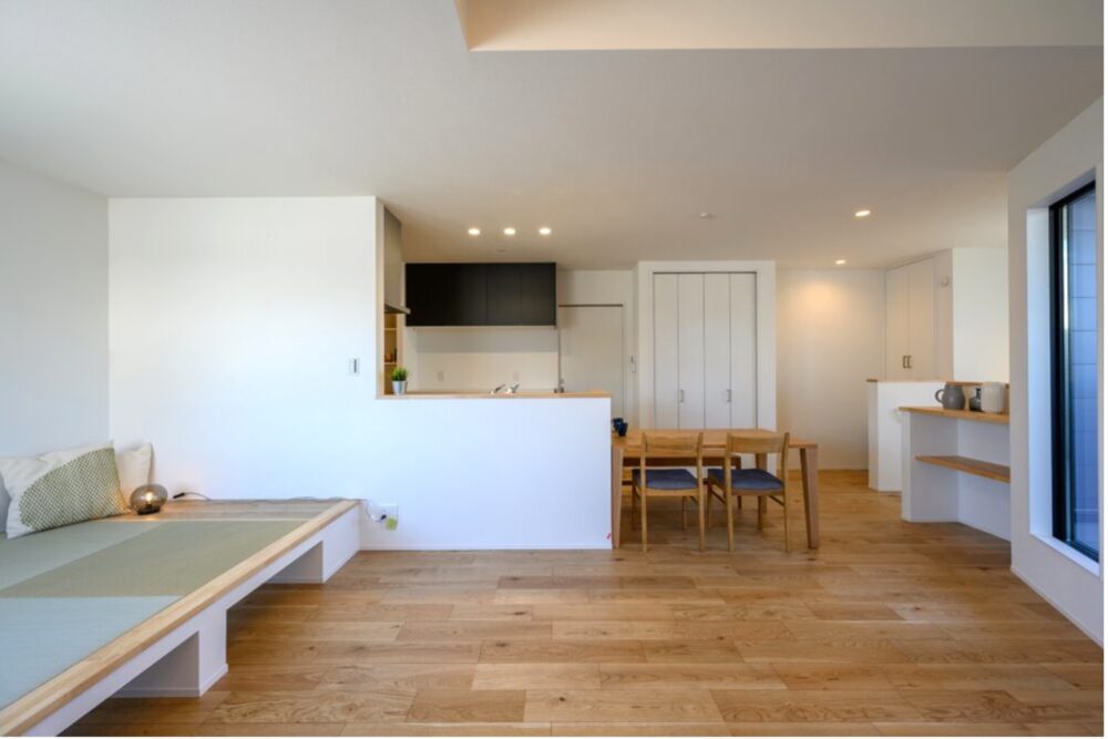 注文住宅の小上がり活用術。メリット・デメリットと後悔しない設計の画像