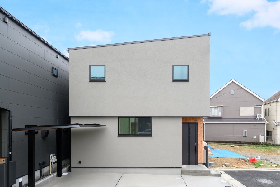 隣家との距離が近い狭小地